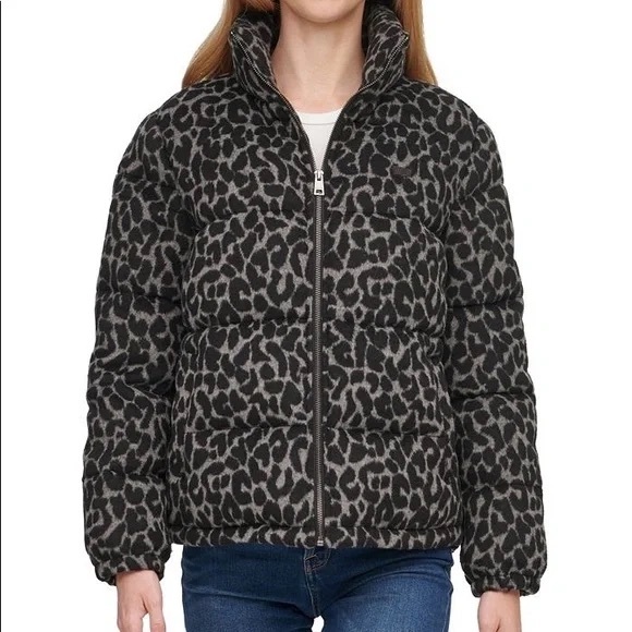 Levi's Jackets & Blazers - Levi's Black and Gray Leopard Puffer Jacket